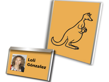 Placas relizadas en metal con ilustracioones e imágenes personalizadas